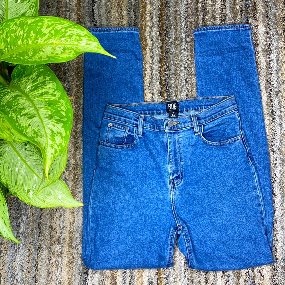 BDG URBAN OUTFITTERS JEANS